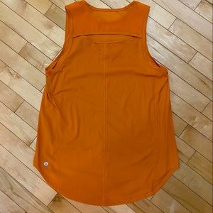 Lululemon size 8 Sculpt tank Orange